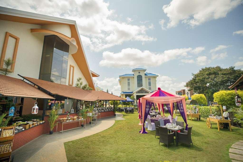 Clarks Exotica Convention Resort & Spa Devanahalli Kültér fotó